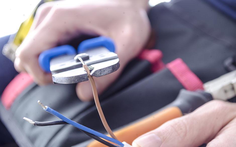 électricien dépannage Issou